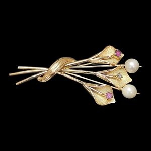 Vintage IPS 12K Gold Filled Pink Spinel, White Pearl & Diamond Calla Lily Brooch